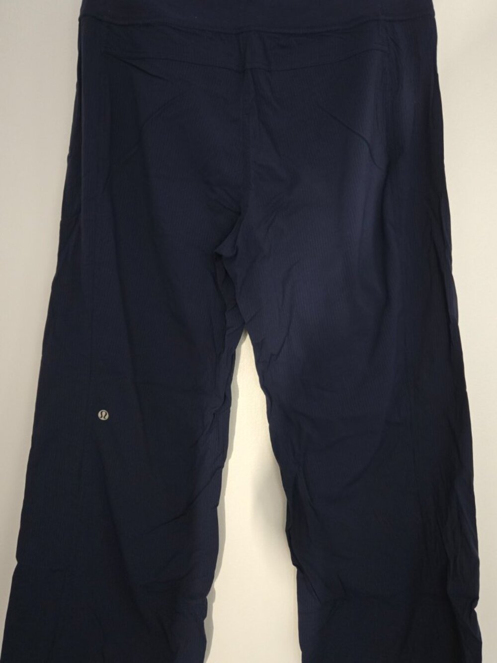 Lululemon Crossover V-Waistband Wide-Leg Crop Pants Dark Navy Pinstripe Sz 10 - Picture 8 of 16